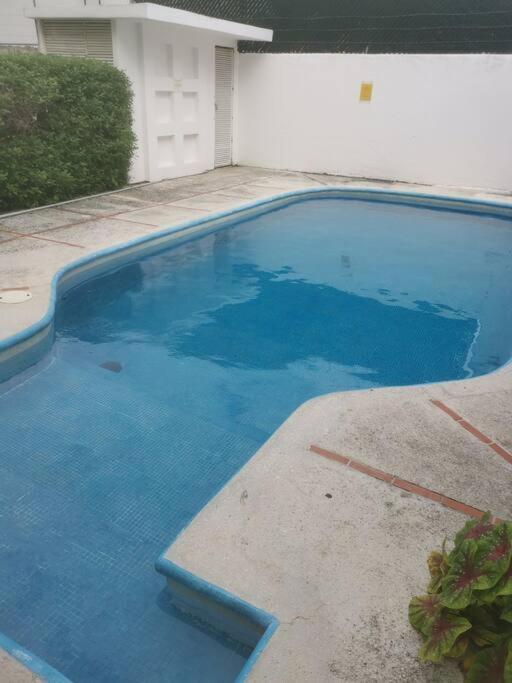 Comfortable And Central Cancun Apartment Exterior photo